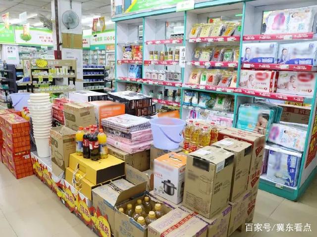 實體經濟不景氣，連鎖藥店為何逆勢擴張？藥店店長揭秘兩大原因